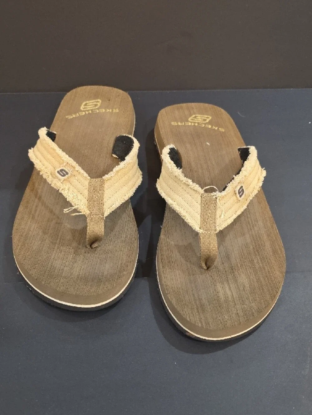 Skechers Women’s Beige/Tan Fabric Strap Sandals